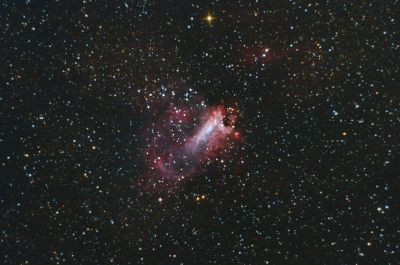 Omega Nebula M17
7x5min.
ISO800
SkyWatcher Newton 150/750 (6'' F5)
EQ3-2 Mount + AstroEQ
Canon 450D
August 2015
Keywords: Omega;M17